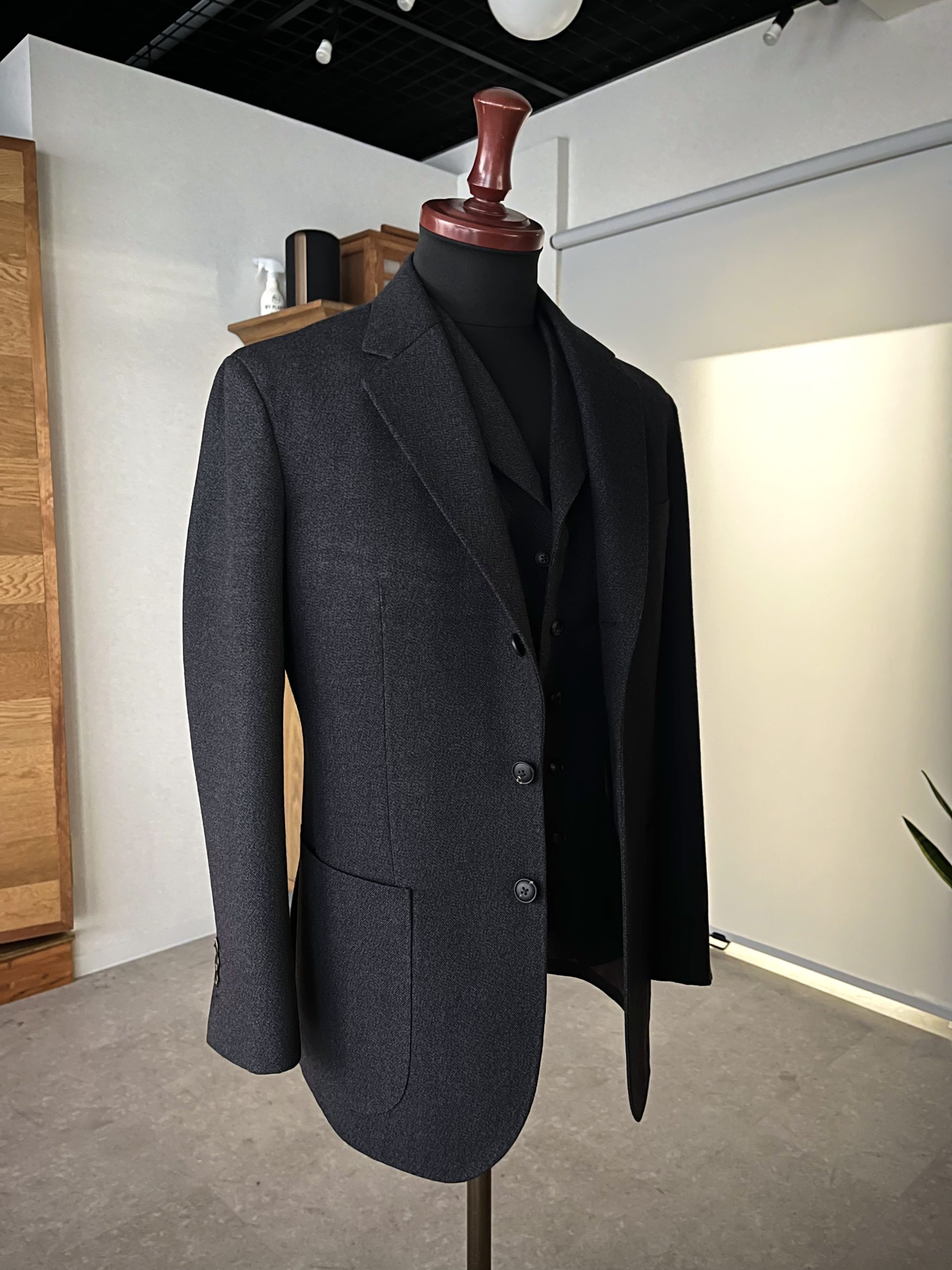 伝統と革新が織りなす Scottish Fabric